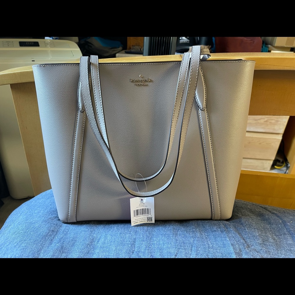 Kate Spade Refined Grain I Warm Taupe.